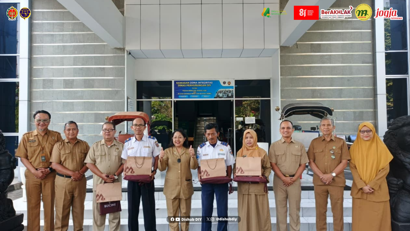 Apel Pagi dan Perpisahan Pegawai Dishub DIY, Dirangkaikan dengan Pembagian Hadiah Lomba HUT ke-81 RI