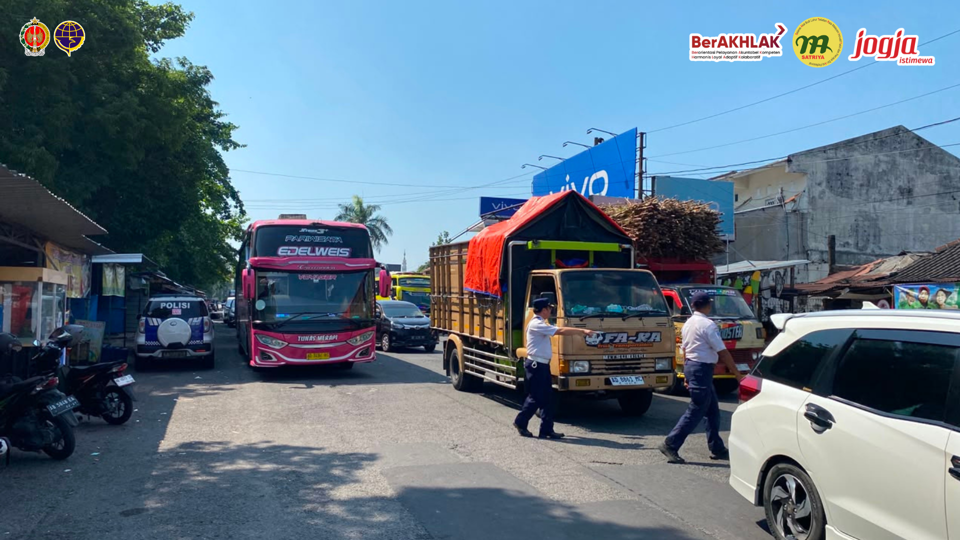 Dishub DIY Gelar Gabungan Penegakan Hukum LLAJ di Terminal Prambanan, 21 Kendaraan Ditindak