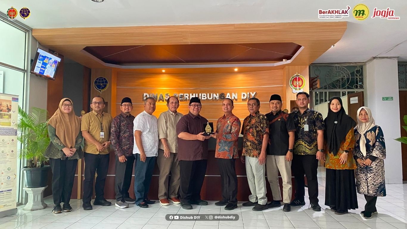 Dinas Perhubungan DIY Terima Kunjungan Kerja Bapemperda DPRD Provinsi Jawa Timur