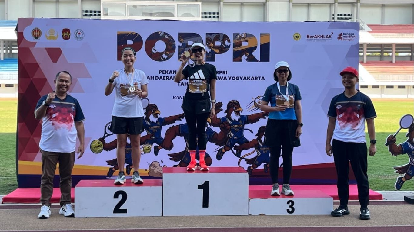 Dishub DIY Raih Dua Medali pada Lomba Lari 5K PORPRI Pemda DIY 2026