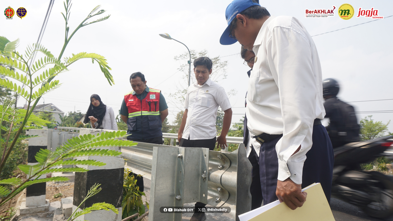Dishub DIY Monitoring Sarana Prasarana Lalu Lintas di Sejumlah Ruas Jalan Provinsi