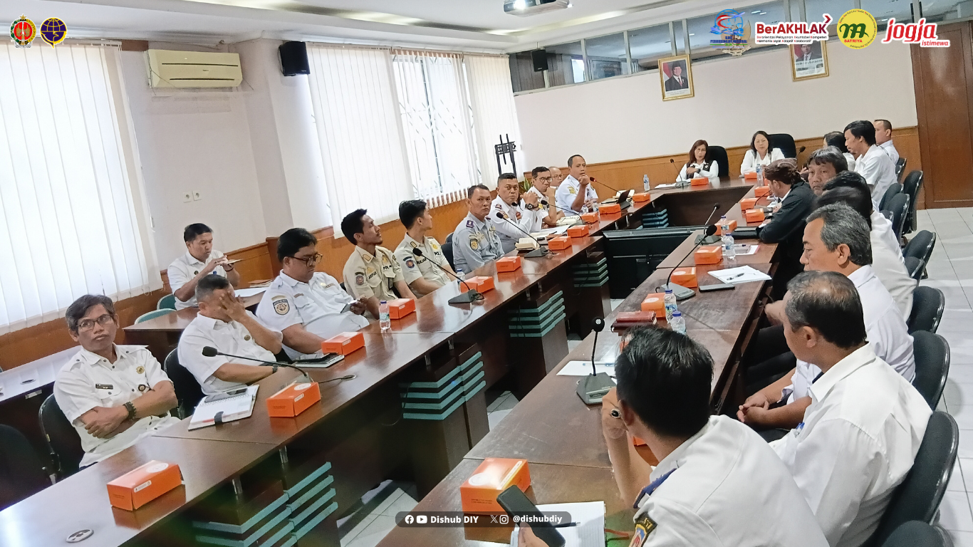 Koordinasi Tindak Lanjut Penataan Kawasan Sumbu Filosofi, Bahas SOP Pedestrian dan Redesign Regol Ayom